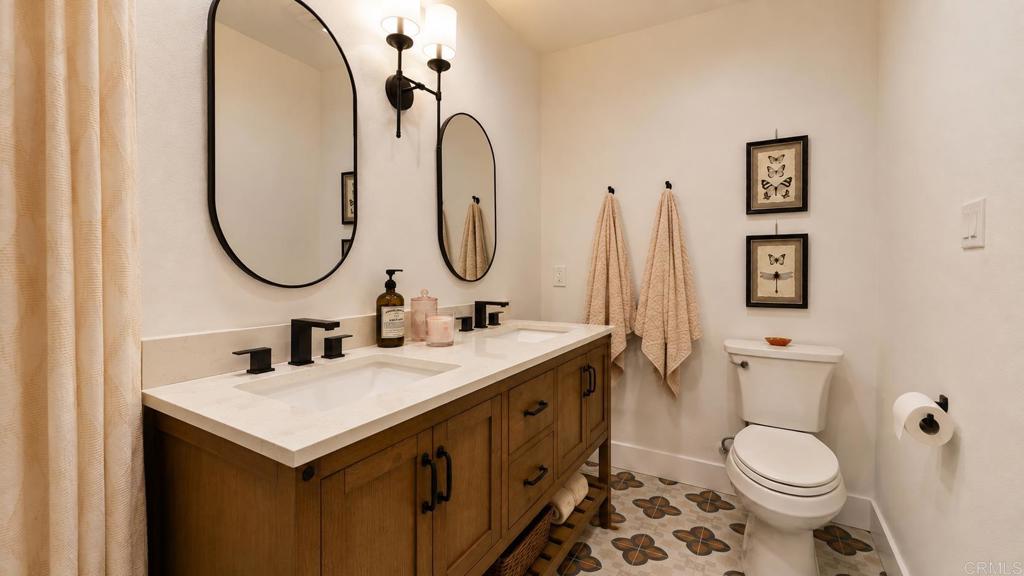4909 Icaria Way Property Photo 24