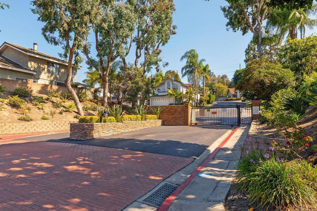 1501 Tennis Match Way Property Photo 33
