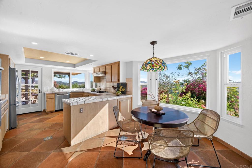 13703 Little Pond Road Property Photo 16