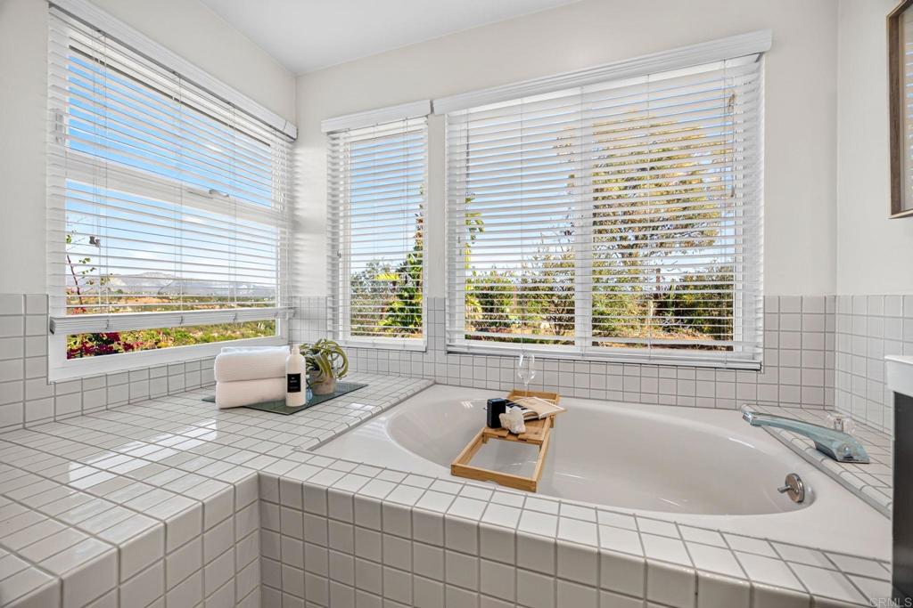 13703 Little Pond Road Property Photo 27