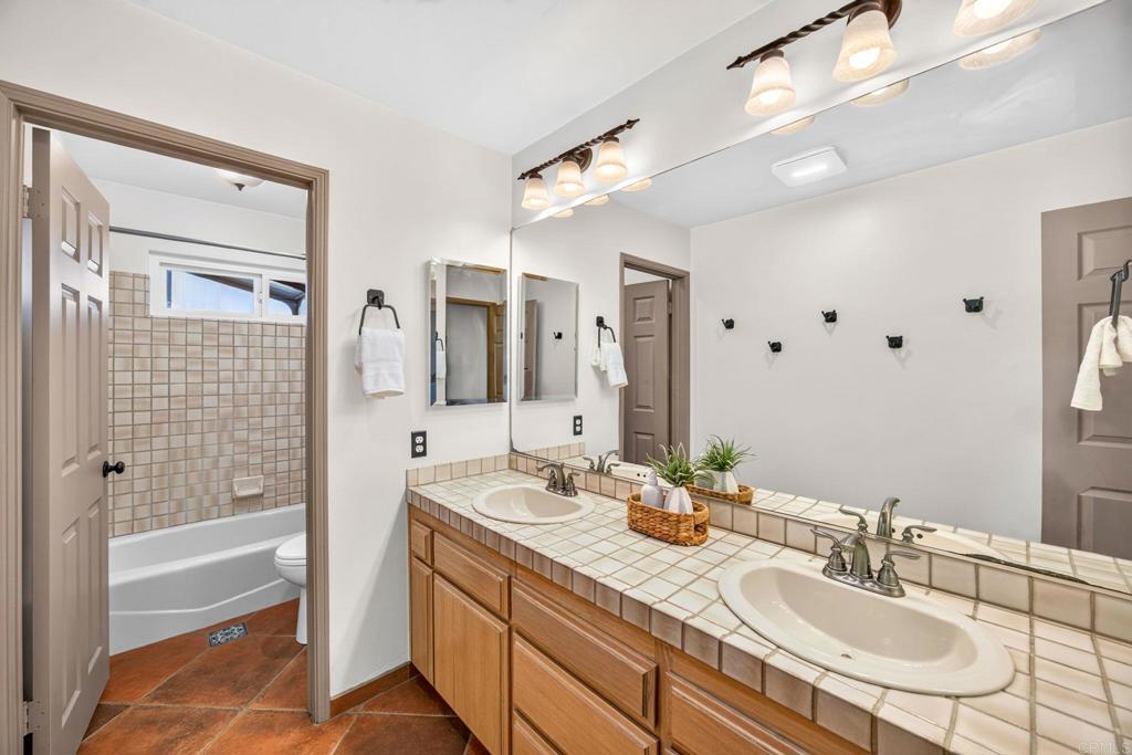 13703 Little Pond Road Property Photo 37