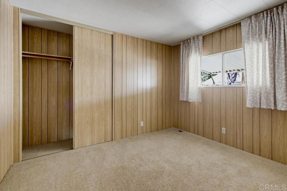 1219 E Barham Drive 24 Property Photo 11