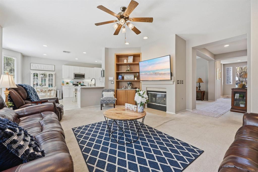 4901 Tropea Street Property Photo