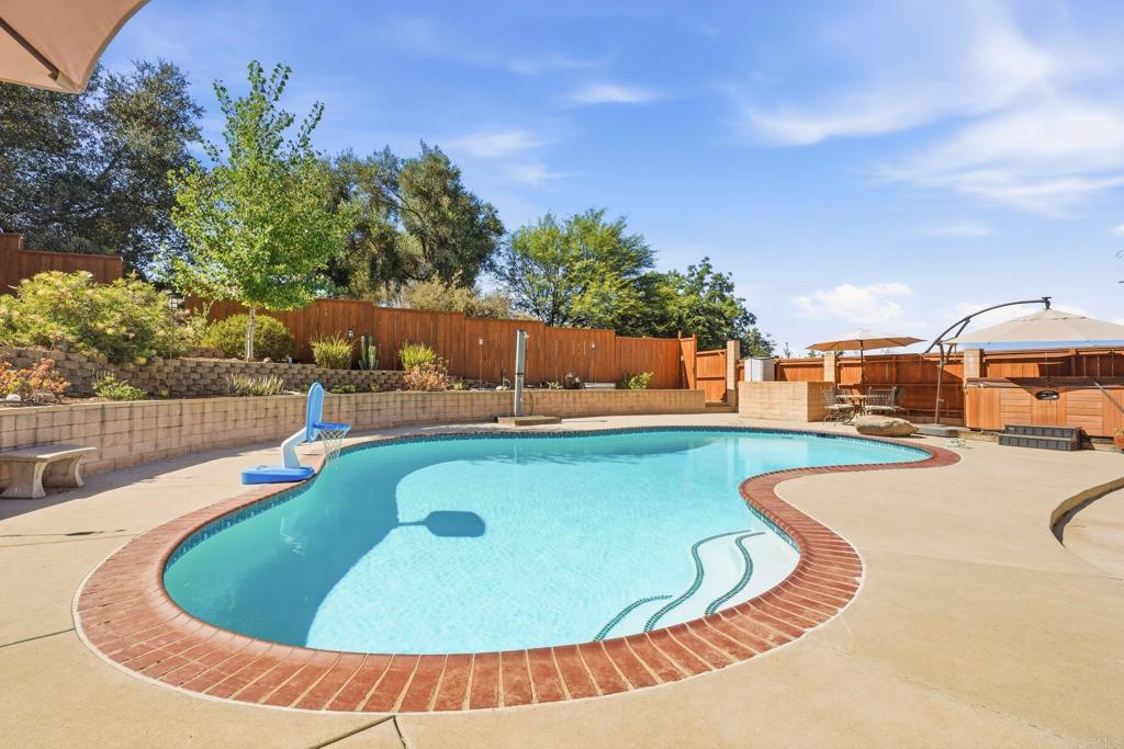16960 Whirlwind Lane Property Photo 25