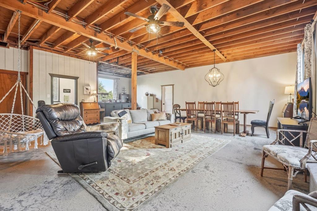 16960 Whirlwind Lane Property Photo 45