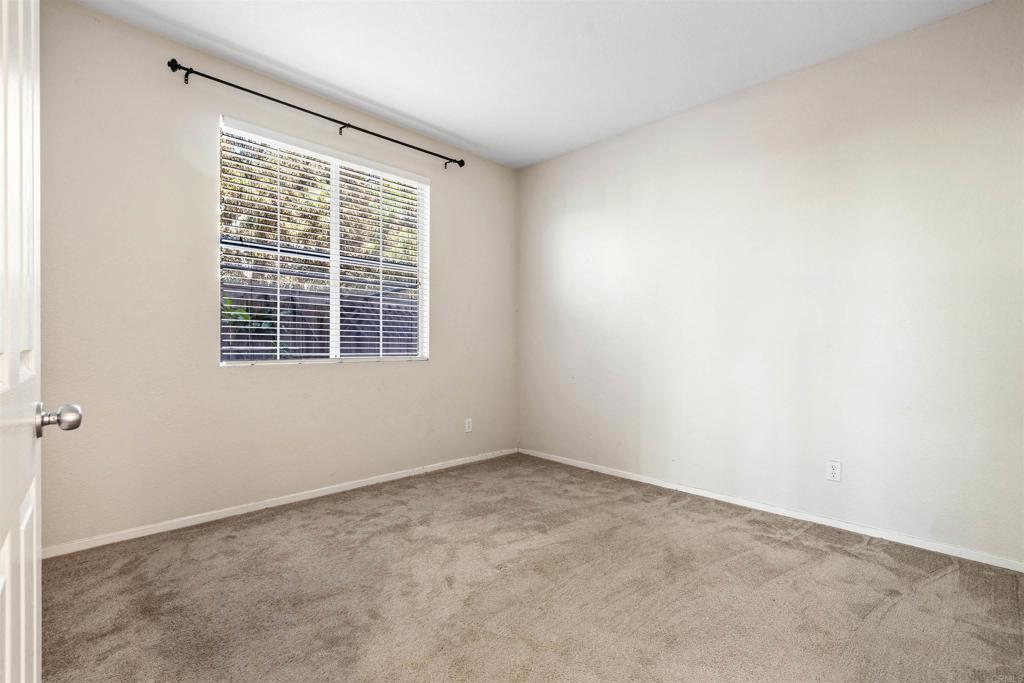 5276 Willow Walk Property Photo 15