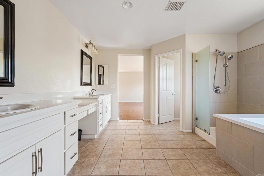 5276 Willow Walk Property Photo 20