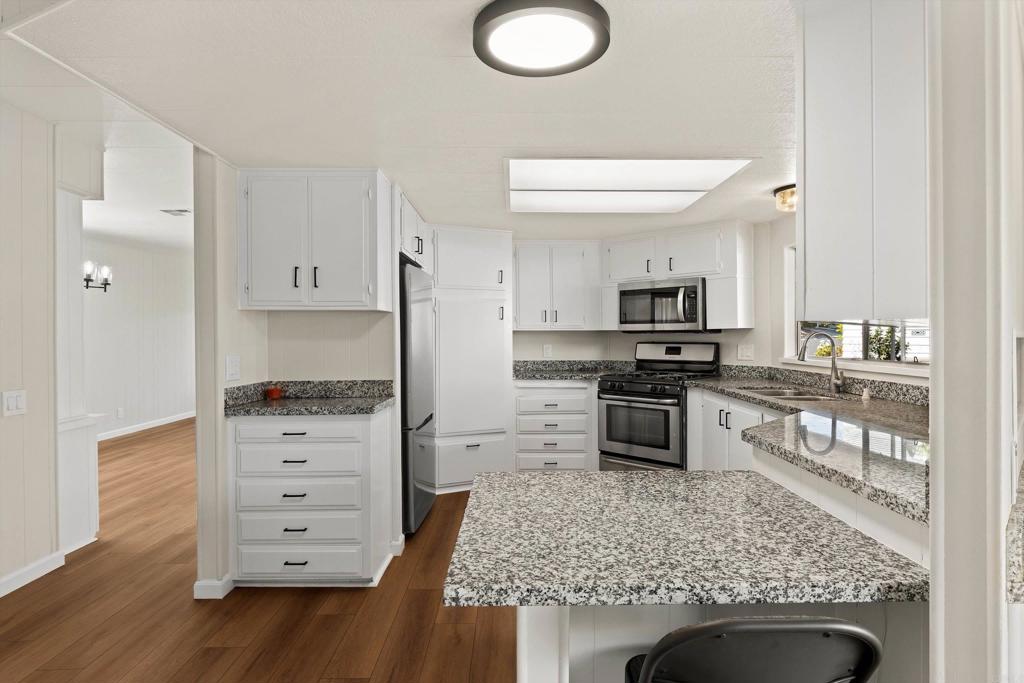 650 S Rancho Santa Fe Road 298 Property Photo 10