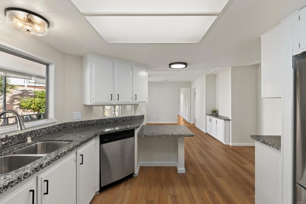 650 S Rancho Santa Fe Road 298 Property Photo 12