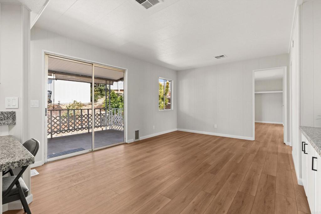 650 S Rancho Santa Fe Road 298 Property Photo 13