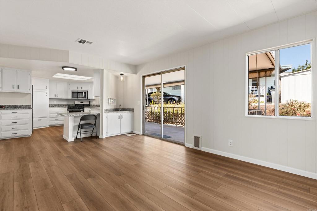 650 S Rancho Santa Fe Road 298 Property Photo 15