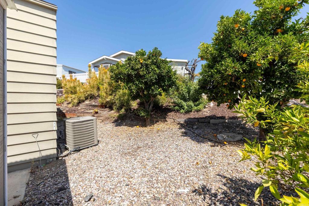 650 S Rancho Santa Fe Road 298 Property Photo 41