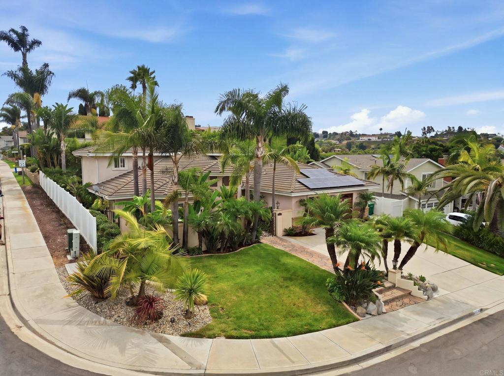 6532 Corintia St Property Photo