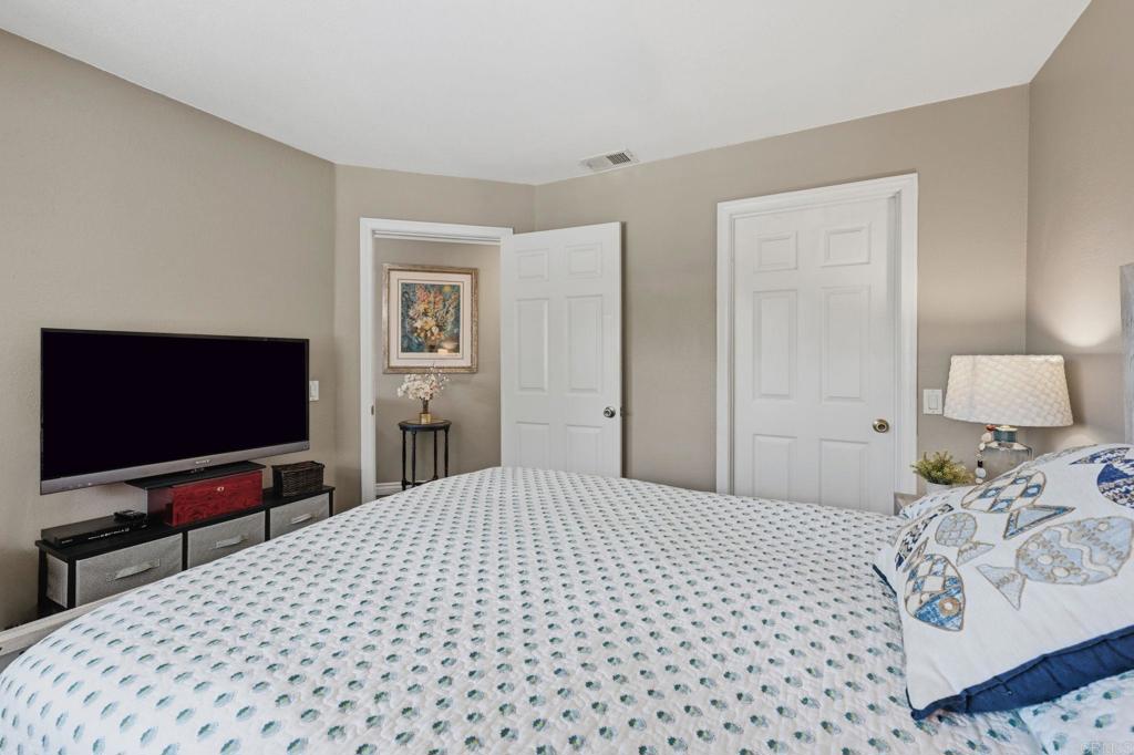 3475 Paseo De Brisas 37 Property Photo 15
