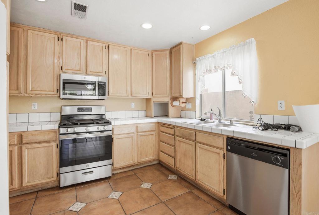 31802 Camino Rosales Property Photo 3