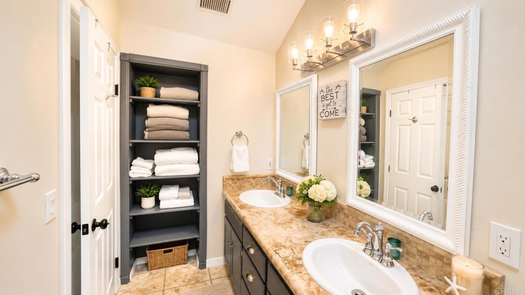 9927 Dichondra Ct Property Photo 12