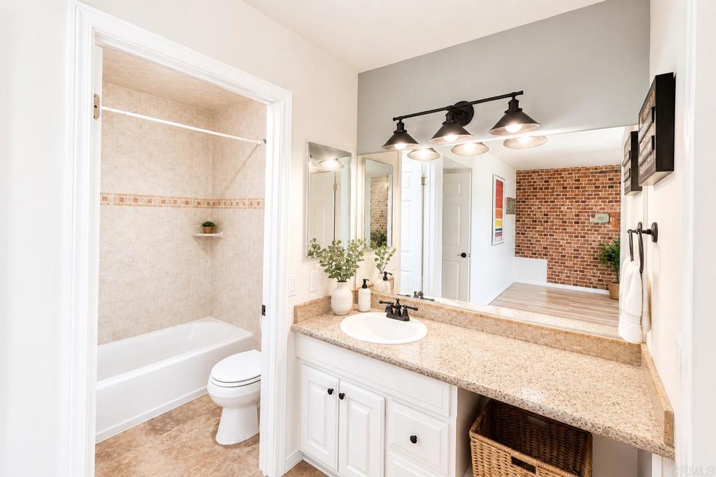 9927 Dichondra Ct Property Photo 16