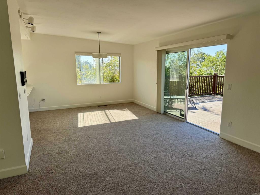 2511 El Amigo Rd Property Photo 18