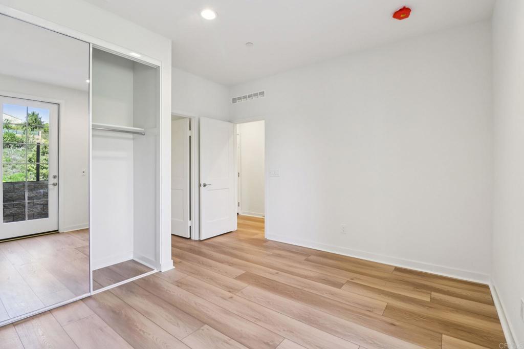 4942 Spirea Way Property Photo 15