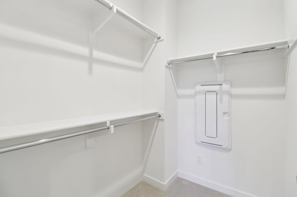 4942 Spirea Way Property Photo 28