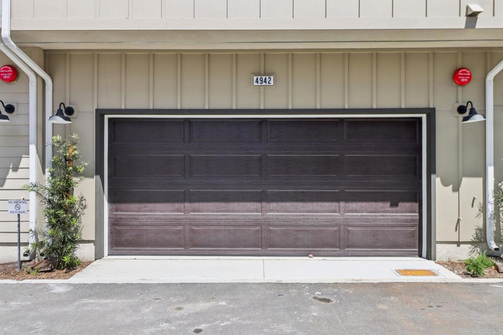 4942 Spirea Way Property Photo 34
