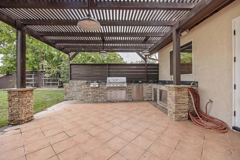 23560 Green Glen Property Photo 47
