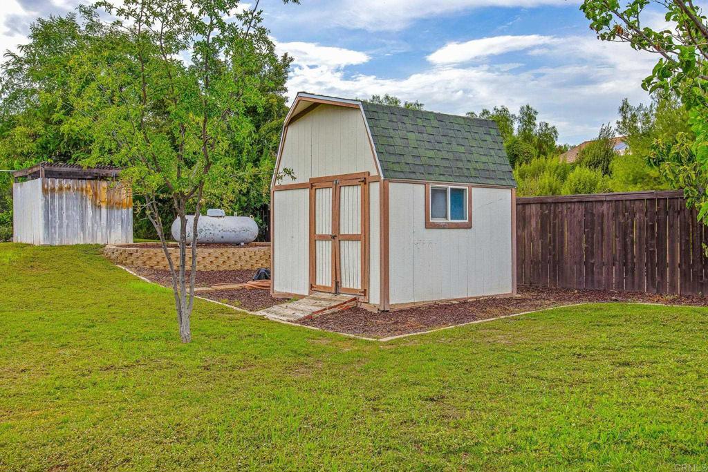 23560 Green Glen Property Photo 48