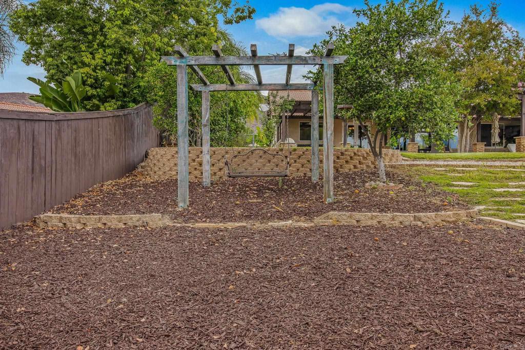 23560 Green Glen Property Photo 66