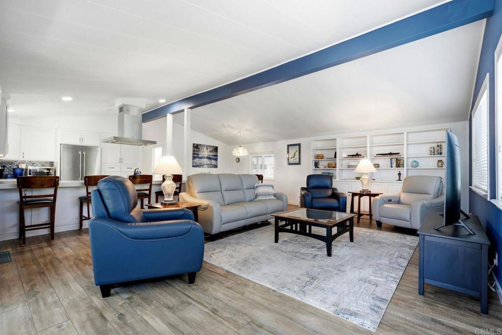 6493 Friendly Place Property Photo 15