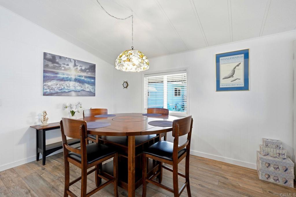 6493 Friendly Place Property Photo 19