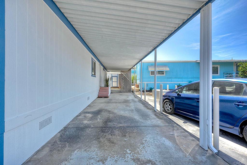 6493 Friendly Place Property Photo 41