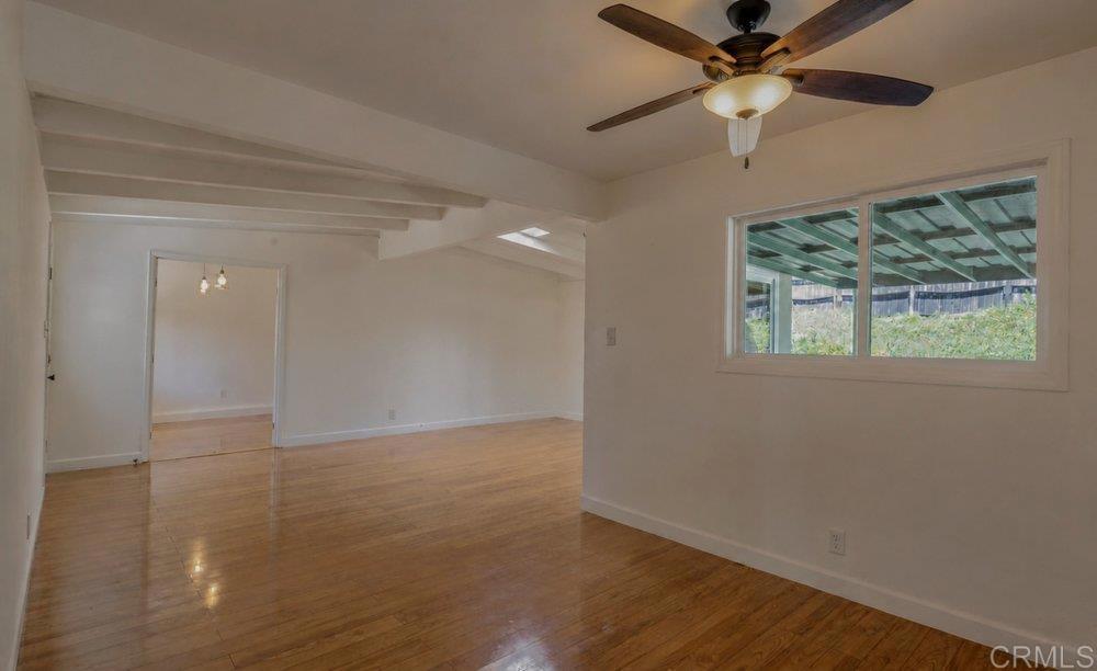5174 Acuna Street Property Photo 6