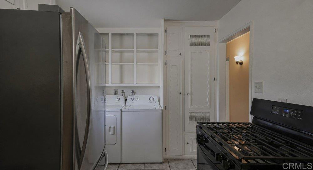 5174 Acuna Street Property Photo 9