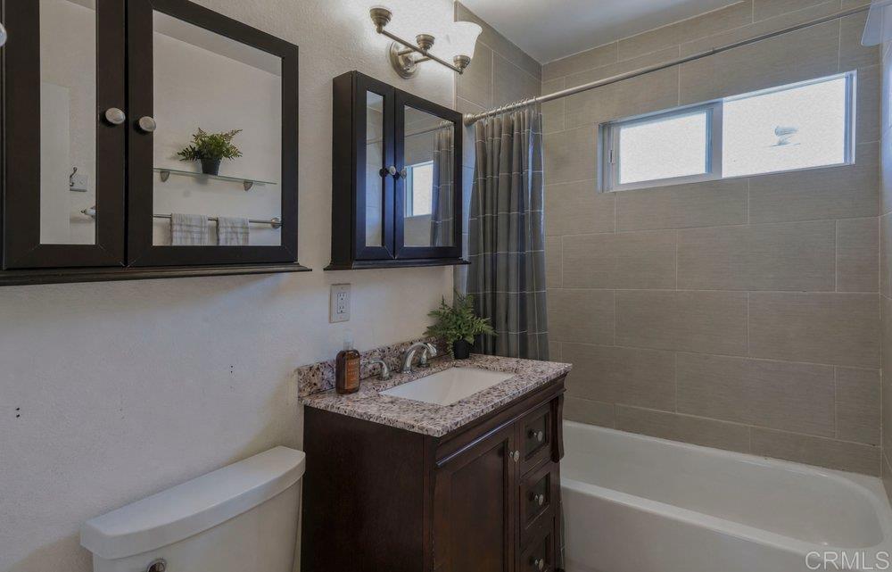 5174 Acuna Street Property Photo 17