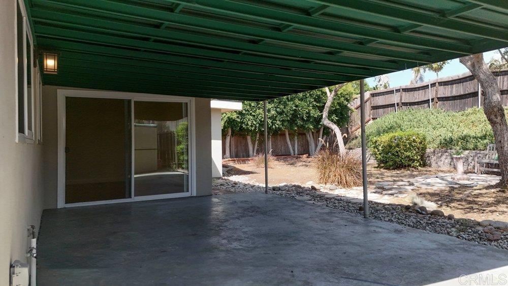5174 Acuna Street Property Photo 23