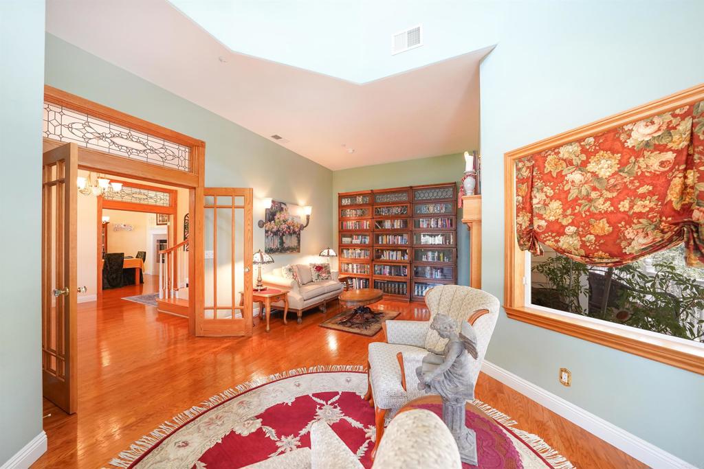 24665 Rancho Santa Teresa Drive Property Photo 9