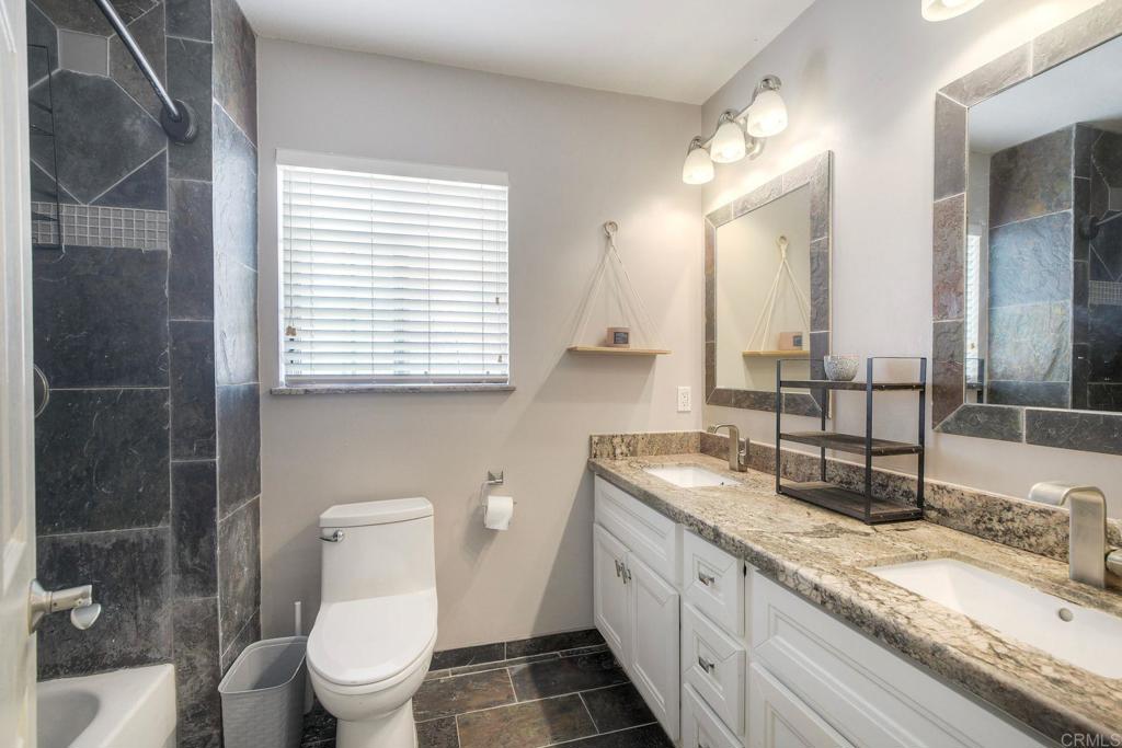 975 Rose Arbor Drive Property Photo 26