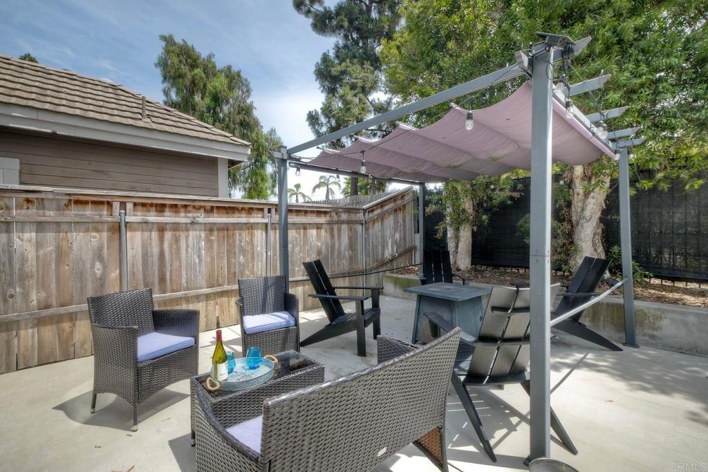 975 Rose Arbor Drive Property Photo 31