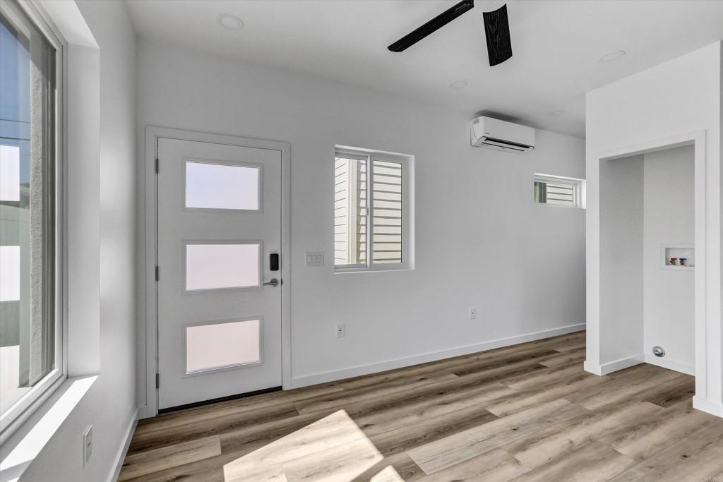 3569 Monroe Avenue Property Photo 28
