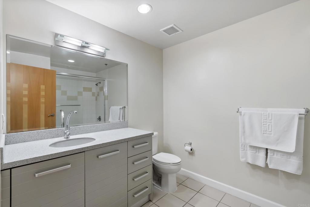 550 Seagaze Drive 9 Property Photo 19