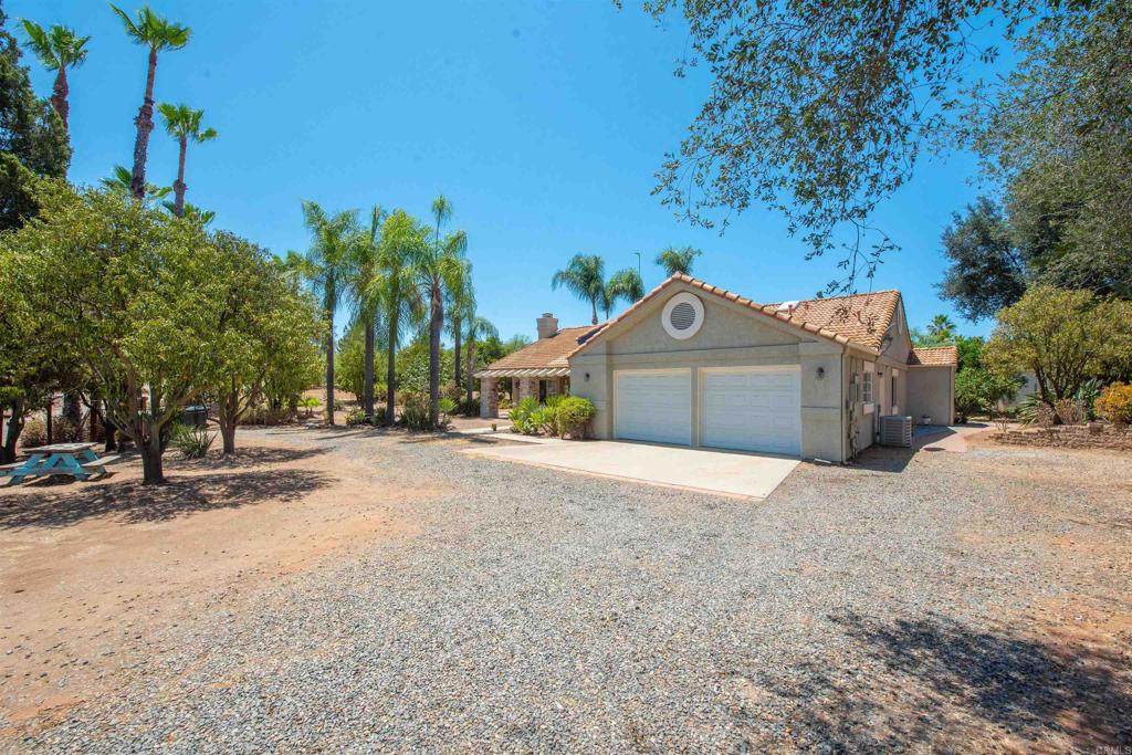 15950 Mactan Ln Property Photo 1