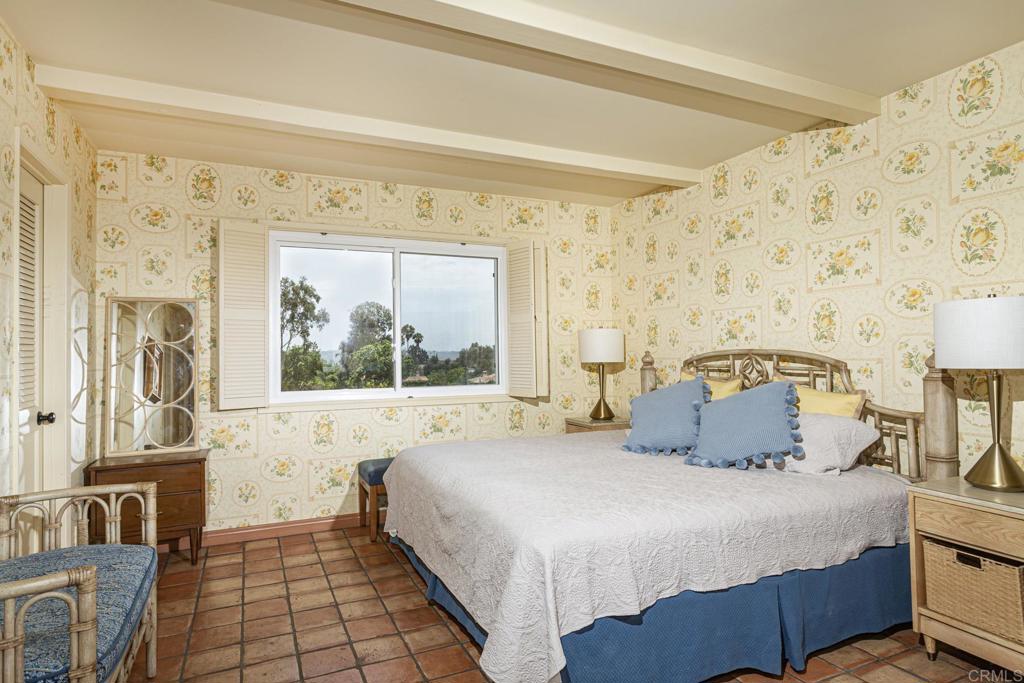 6678 Las Colinas Property Photo 11