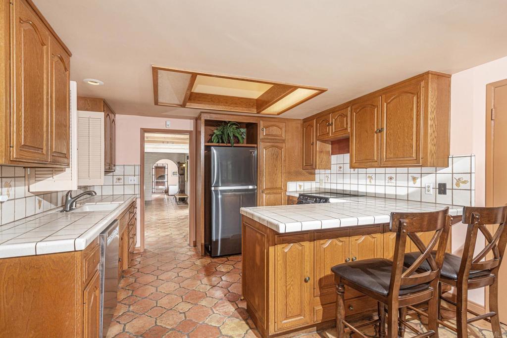 6678 Las Colinas Property Photo 13
