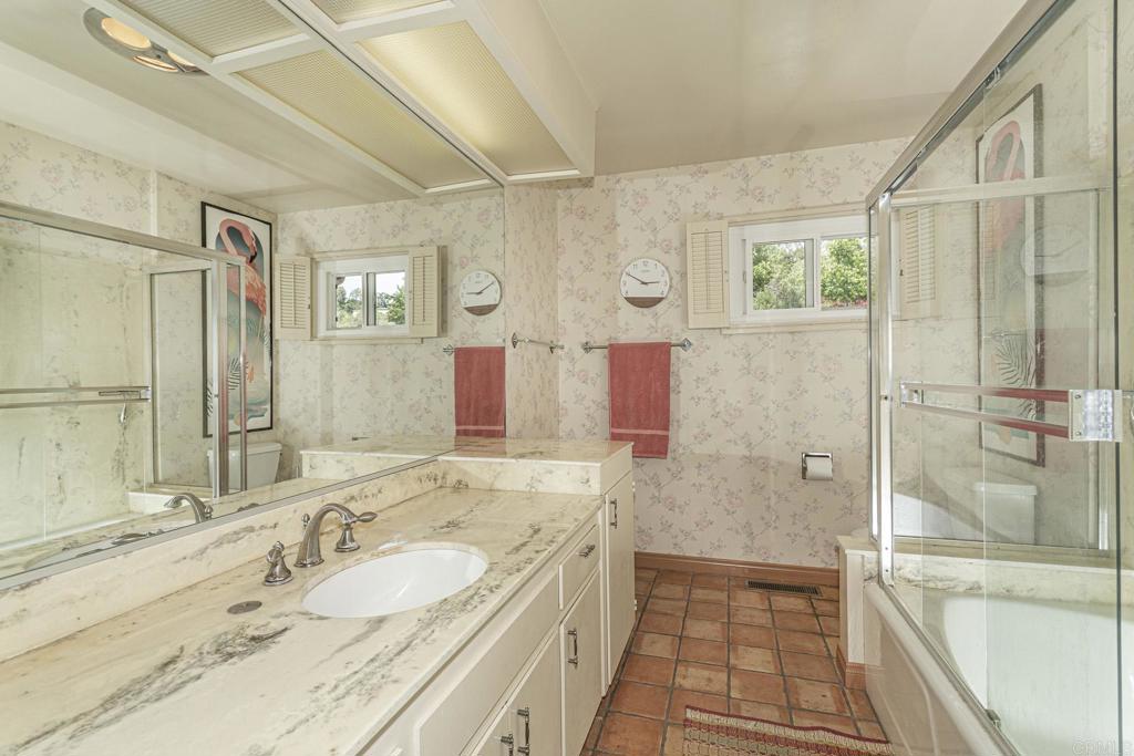 6678 Las Colinas Property Photo 18