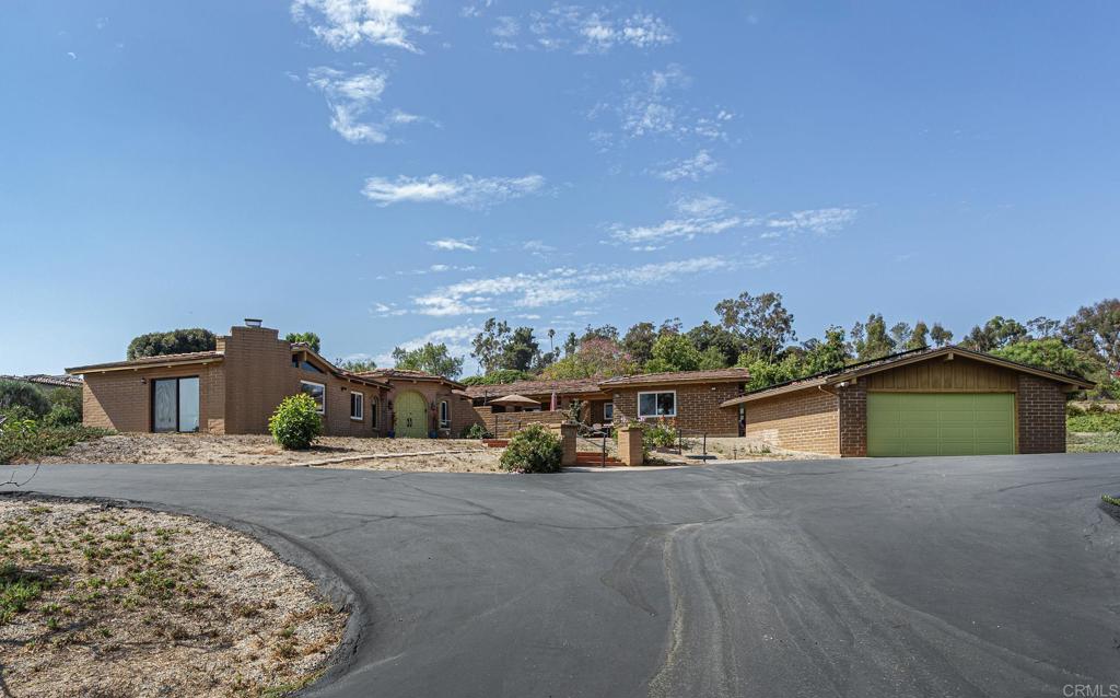 6678 Las Colinas Property Photo 23