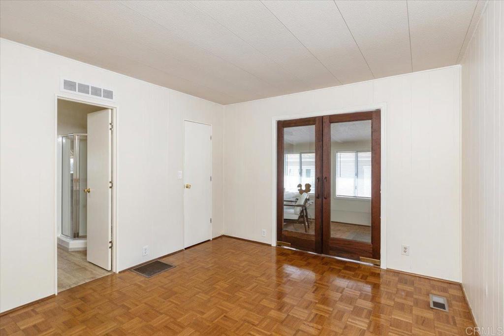 8975 Lawrence Welk Dr 141 Property Photo 23