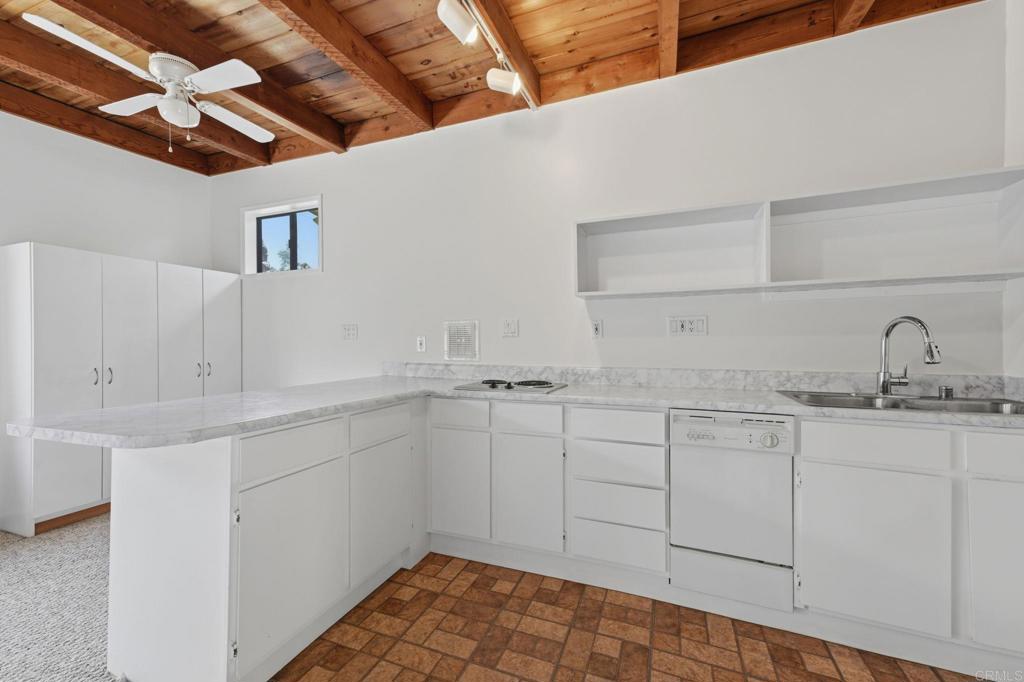446 15th Street Property Photo 26