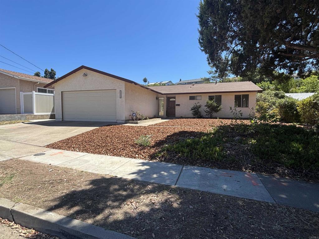 7205 Ballinger Avenue Property Photo 1