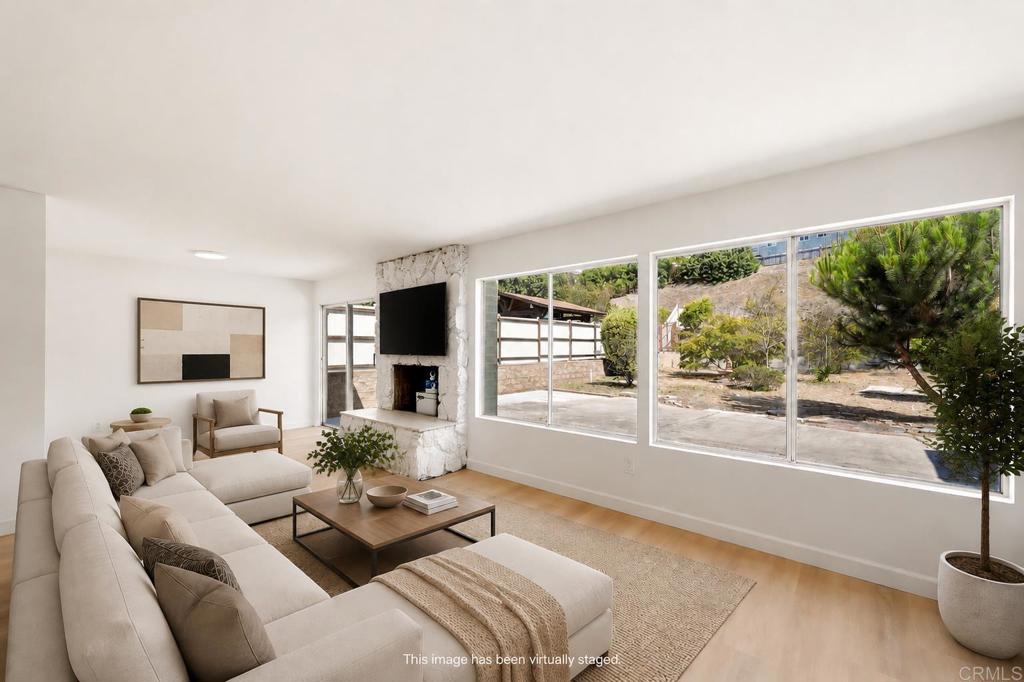 7205 Ballinger Avenue Property Photo 3