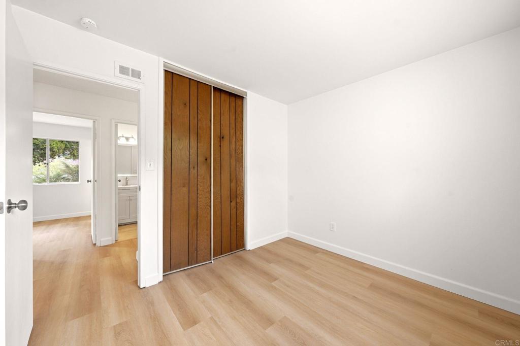 7205 Ballinger Avenue Property Photo 24